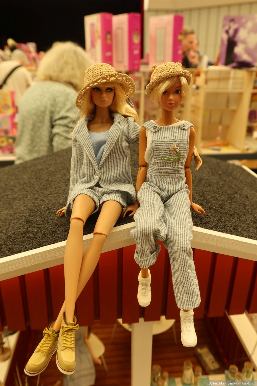 Картинки с выставки — Аналоги Барби и куклы 1/6: клоны 90