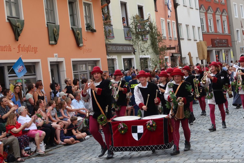 Приглашение на Ладсхутскую свадьбу (фото 8)