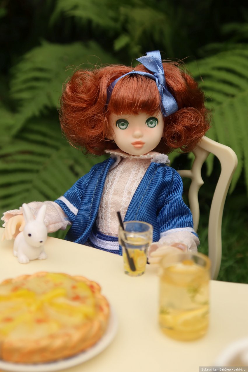 По следам Алисы и белого кролика