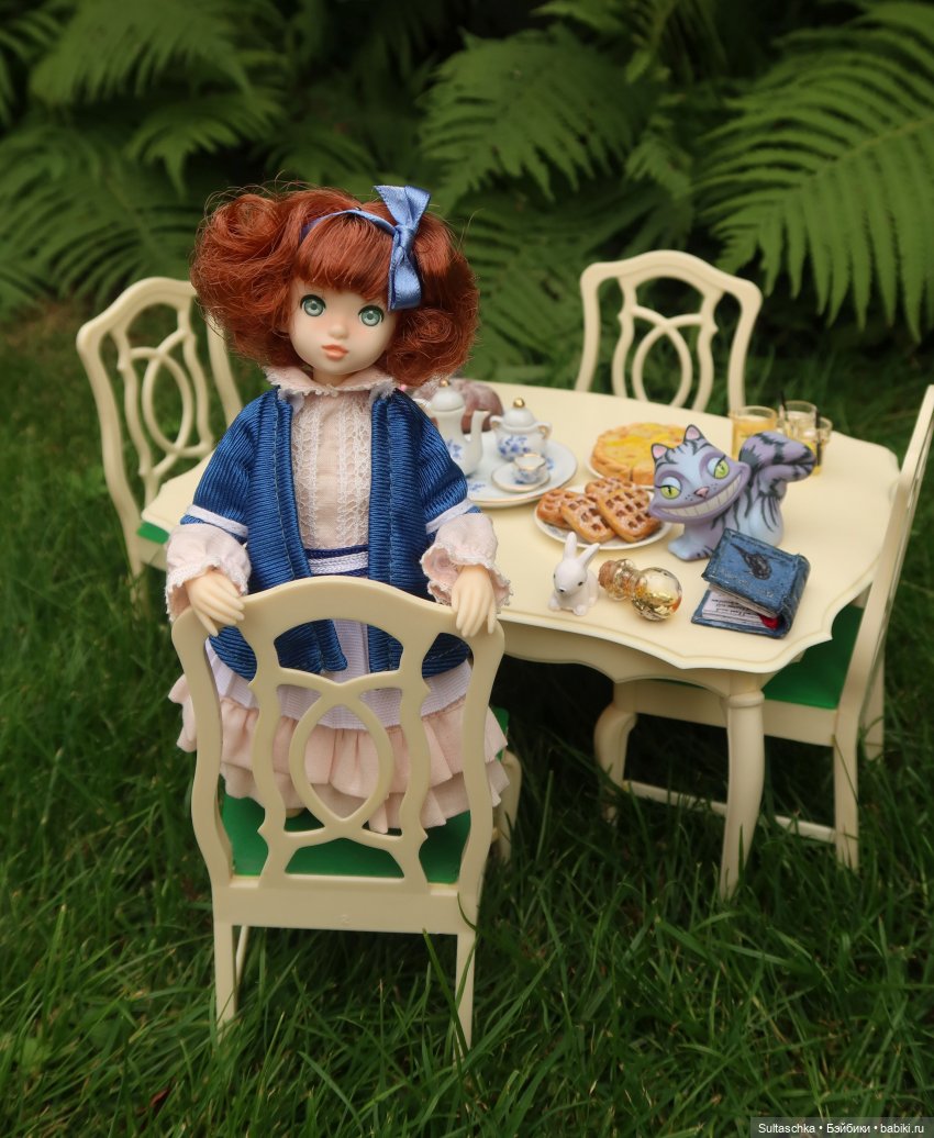 По следам Алисы и белого кролика