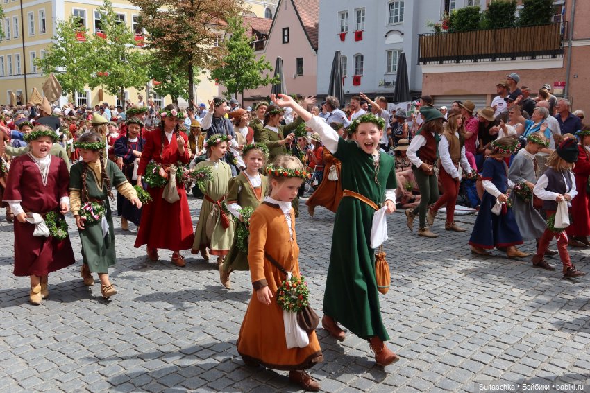Ландсхутская свадьба. Приглашение-напоминалка | Бэйбики Ландсхутская свадьба. Приглашение-напоминалка (фото 6)