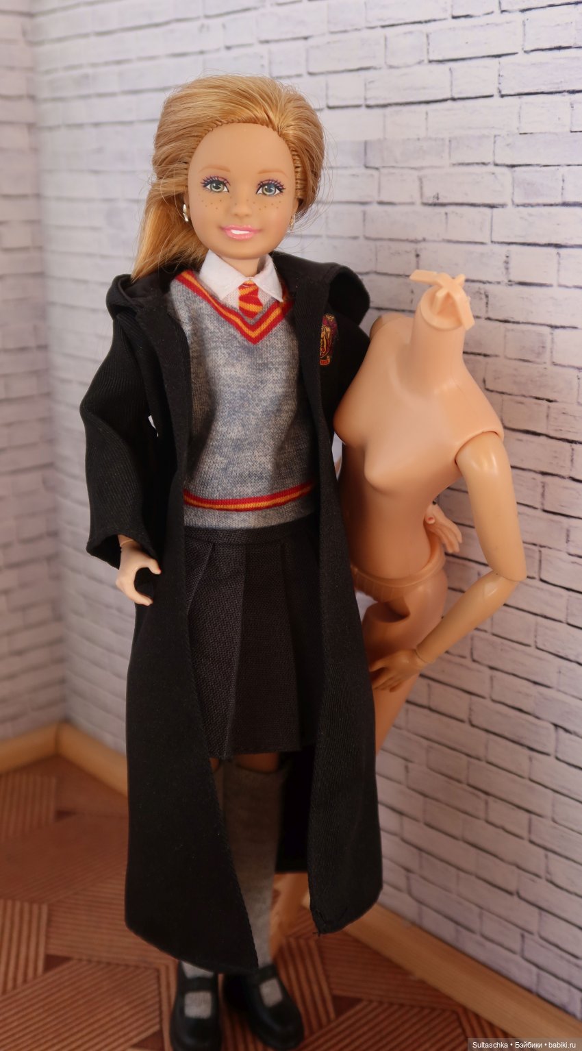 Нам посылочка пришла — Куклы Barbie (Барби): Looks (фото 2)