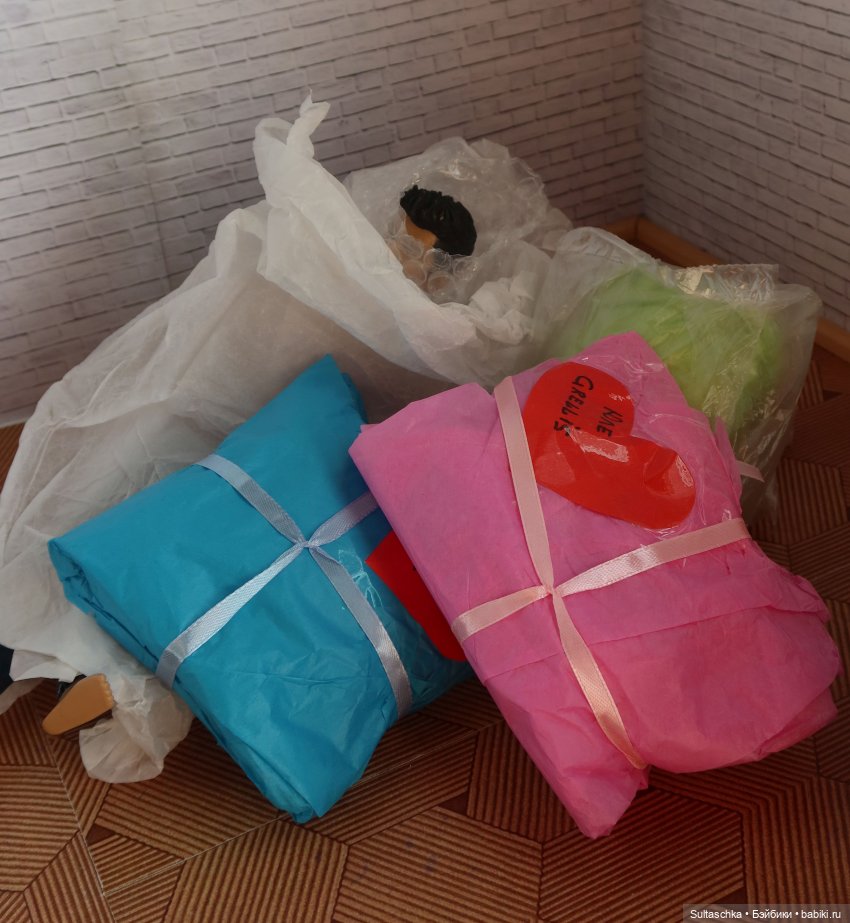 Нам посылочка пришла — Куклы Barbie (Барби): Looks