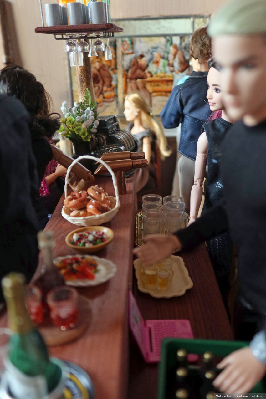 Вечеринка в "Веселом Монахе"