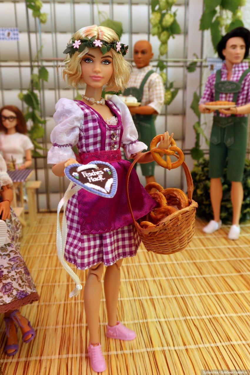 Октоберфест 2025 — Кукольный Октоберфест: осенний фестиваль и народные гуляния