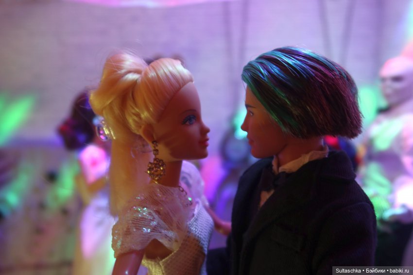 As the world falls down | Бэйбики As the world falls down — Куклы Barbie (Барби): Looks