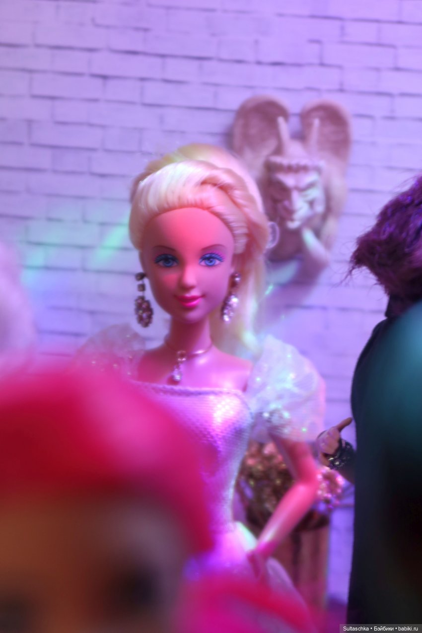 As the world falls down | Бэйбики As the world falls down — Куклы Barbie (Барби): Looks (фото 3)