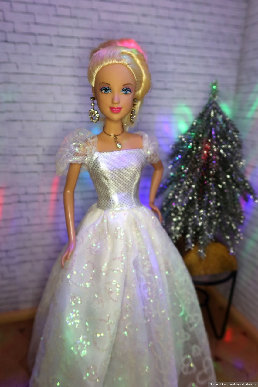 As the world falls down | Бэйбики As the world falls down — Куклы Barbie (Барби): Looks