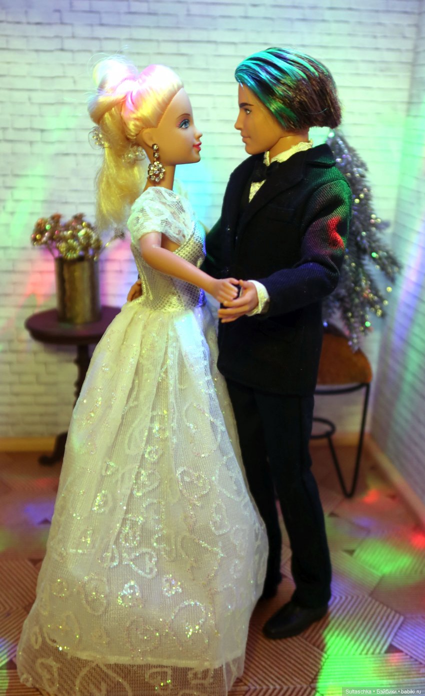 As the world falls down | Бэйбики As the world falls down — Куклы Barbie (Барби): Looks