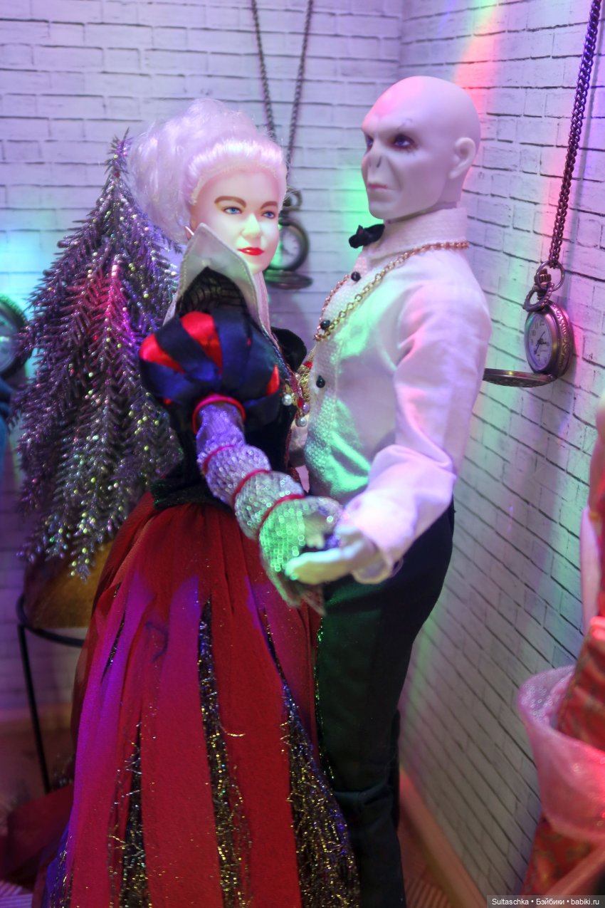 As the world falls down | Бэйбики As the world falls down — Куклы Barbie (Барби): Looks