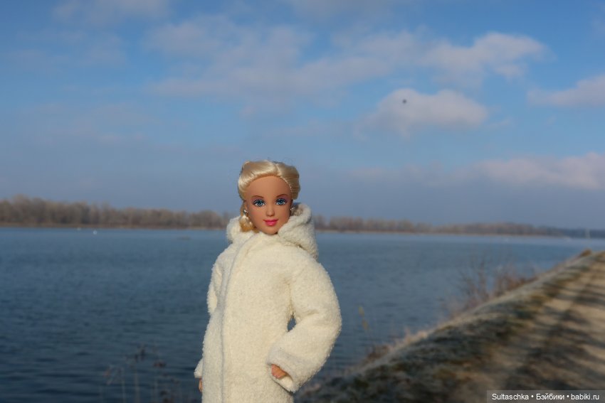 ФотоЧетверг. Что ваши куклы носят зимой