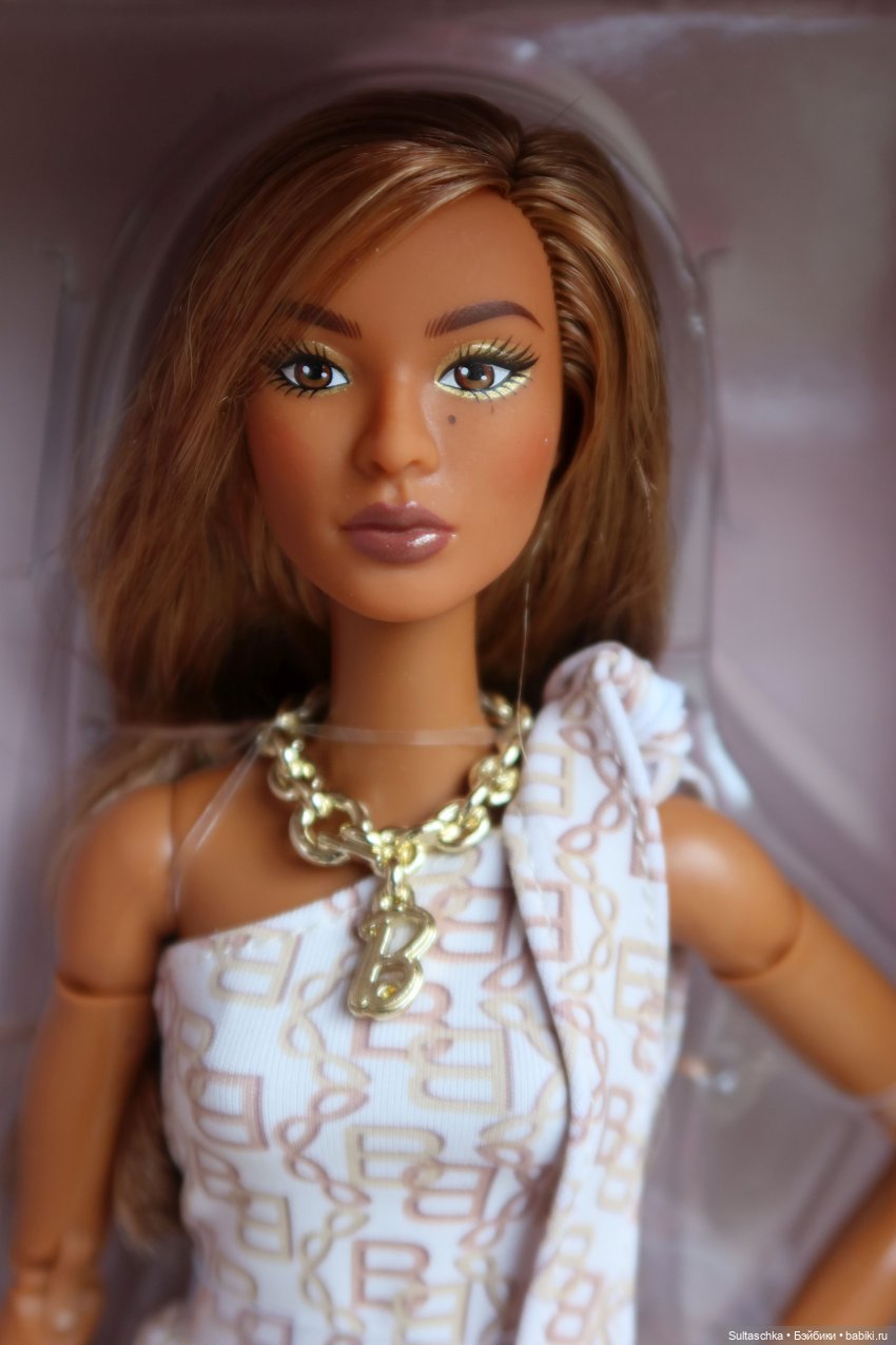 Barbie Signature You Create Neutral Kit 001. Распаковка (фото 3)