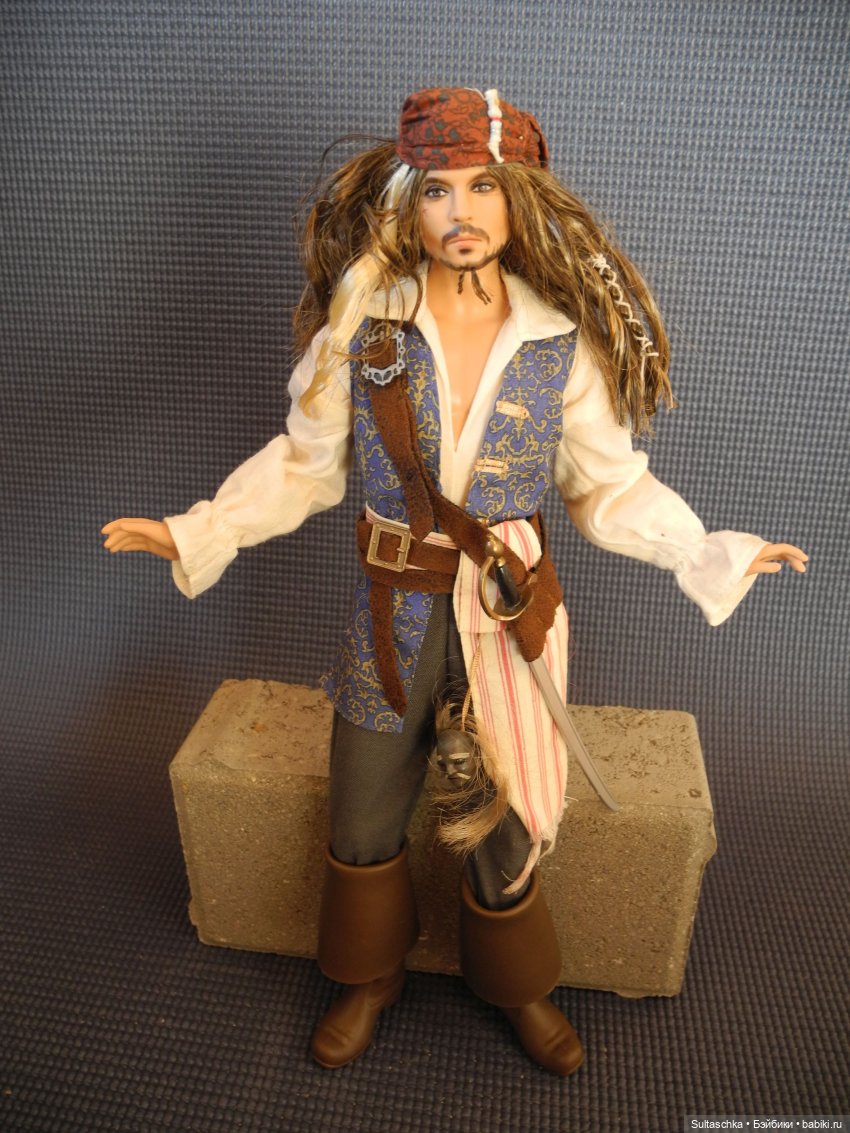 ФотоЧетверг. Герои кинематографа на куклополках (фото 8)