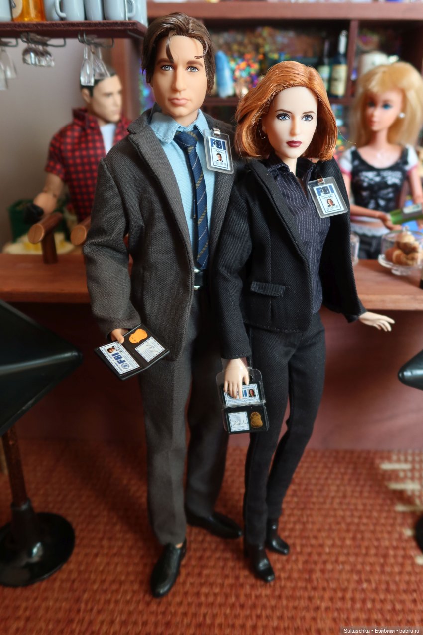 ФотоЧетверг. Герои кинематографа на куклополках