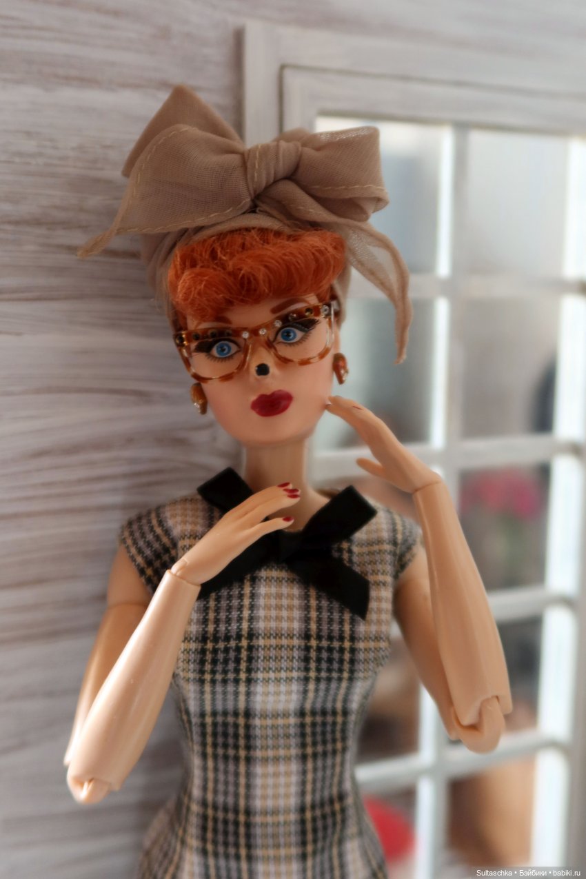 ФотоЧетверг. Герои кинематографа на куклополках