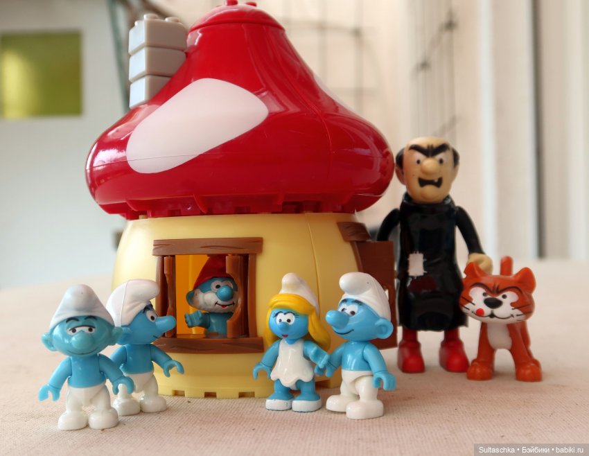 ФотоЧетверг. Герои кинематографа на куклополках (фото 4)