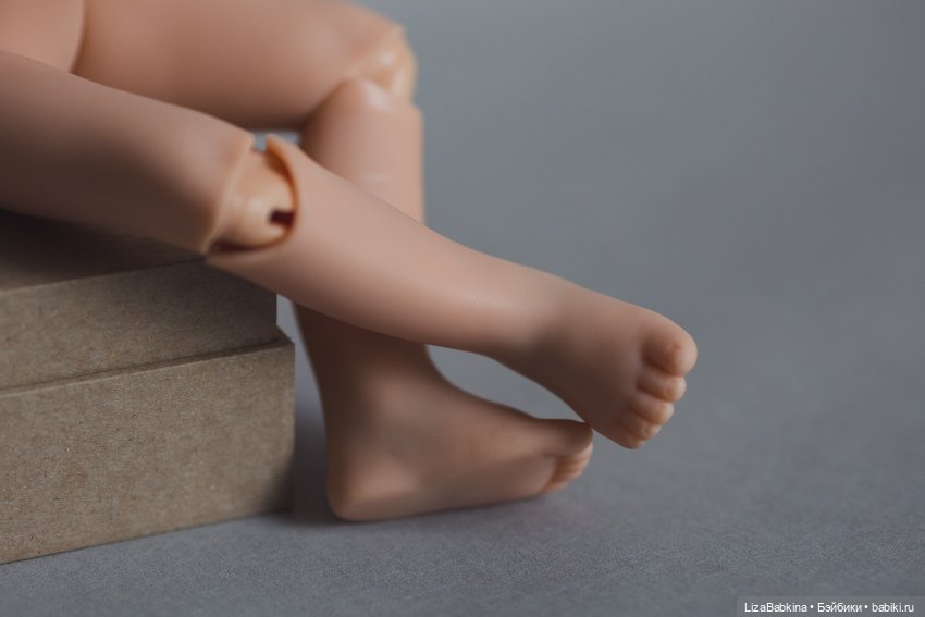 Обзор тел для Paola Reina