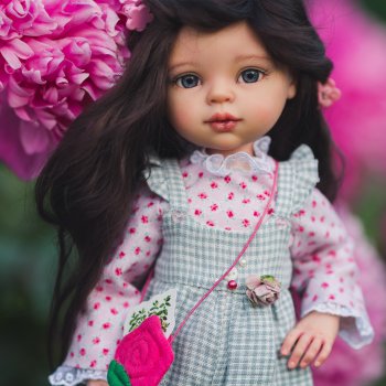 OOAK Paola Reina. Поля и пионы