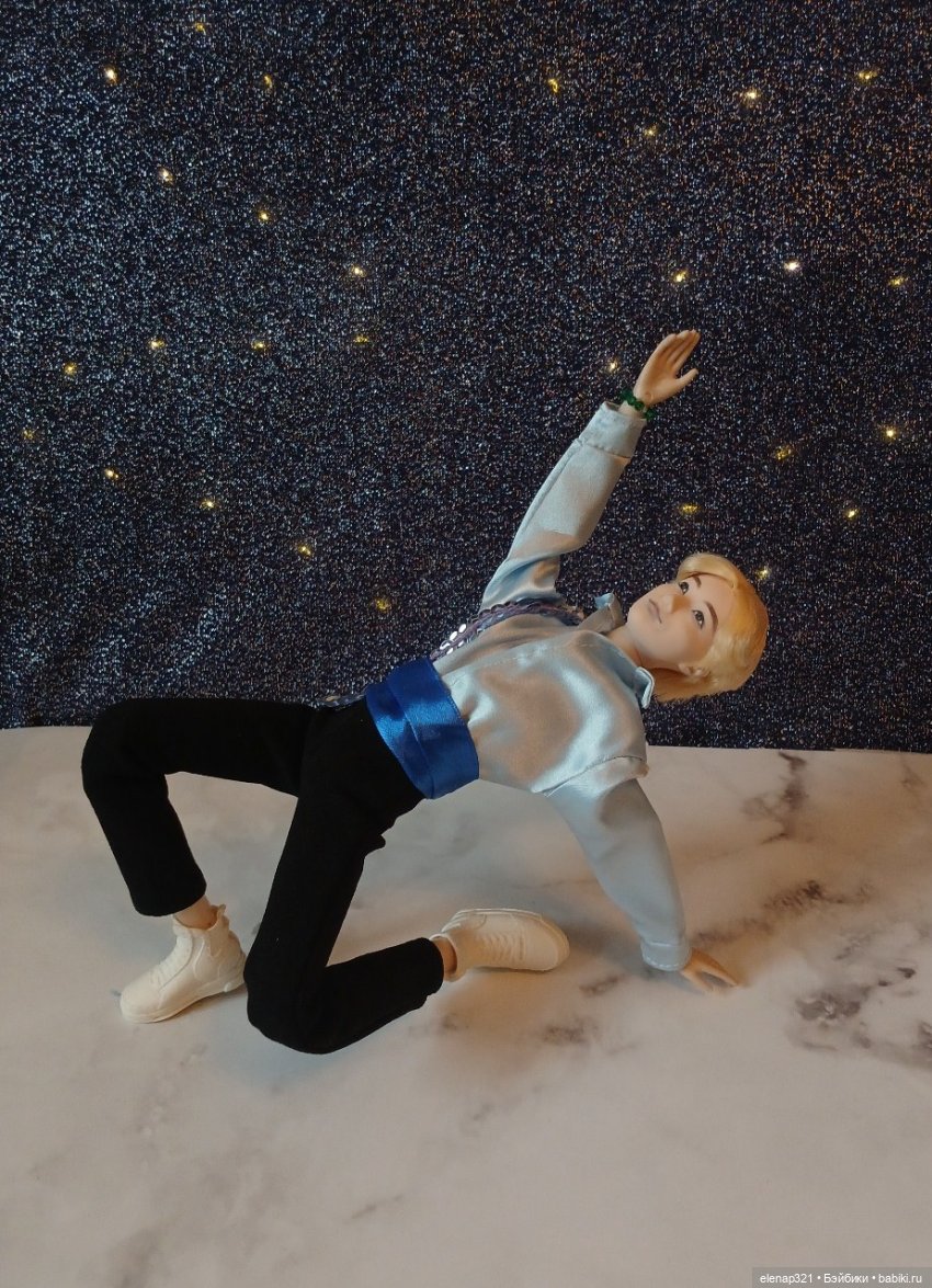 Призы конкурса двойников Феликса (фото 2)