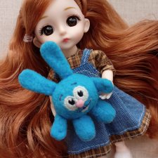 Игрушка для куклы