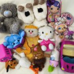 Лот детских игрушек