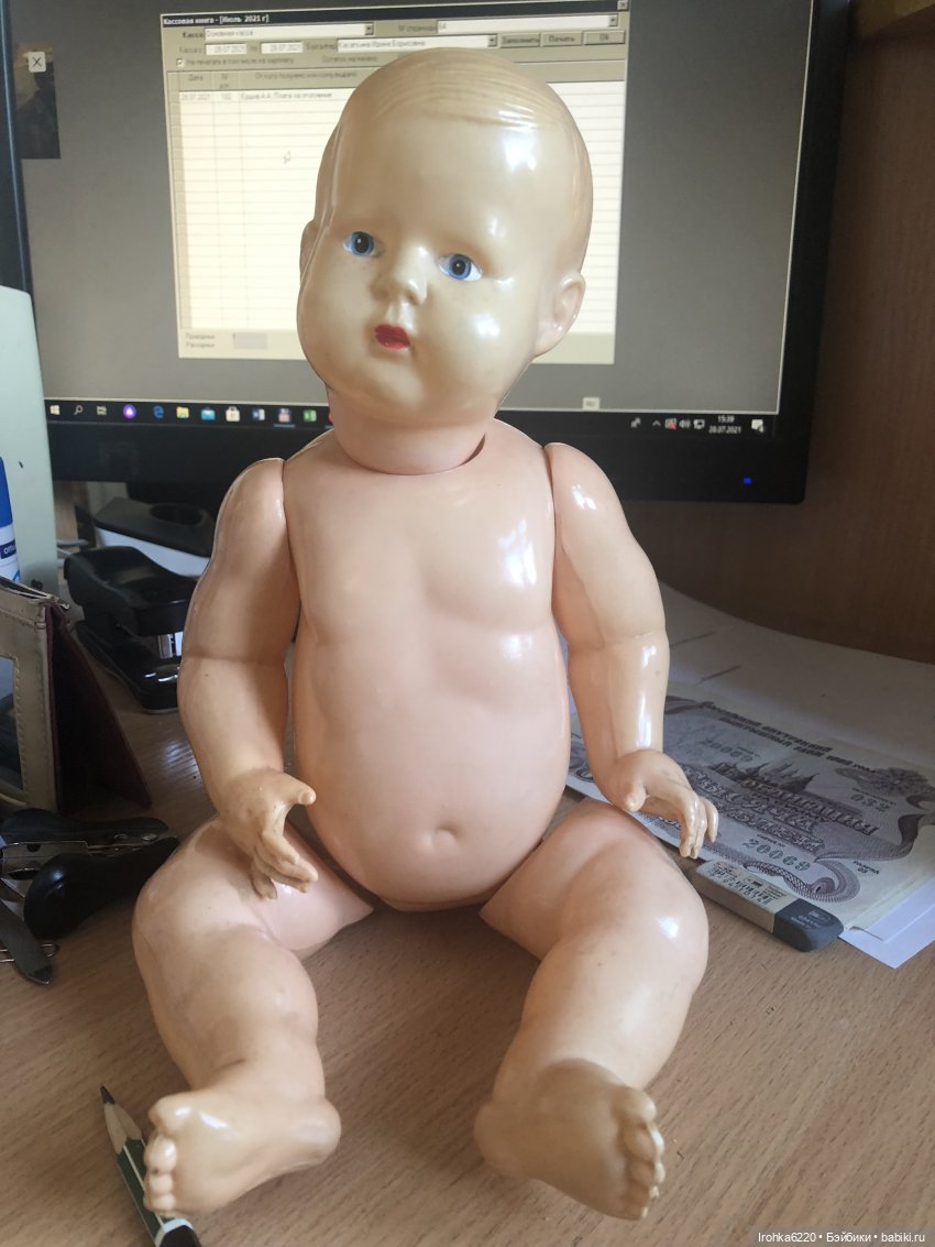 Давайте, как в детстве поиграем в куклы. (Целлулоидные куклы)