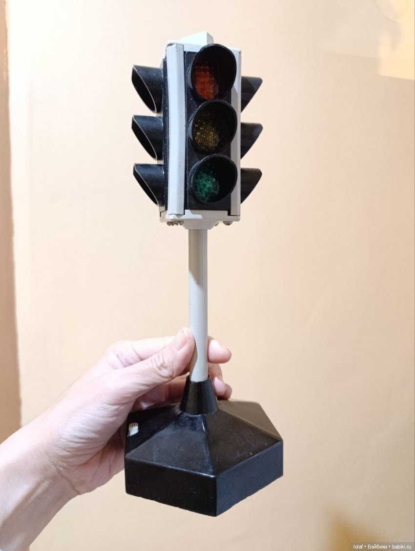 Скорее жив, чем мертв — Ремонт кукол СССР и ГДР (немок): чернота