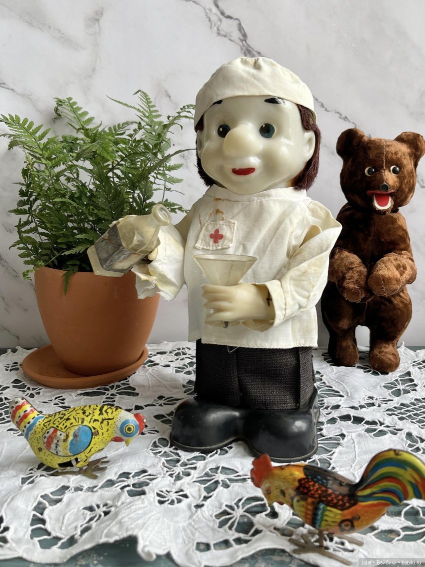 Скорее жив, чем мертв — Ремонт кукол СССР и ГДР (немок): чернота