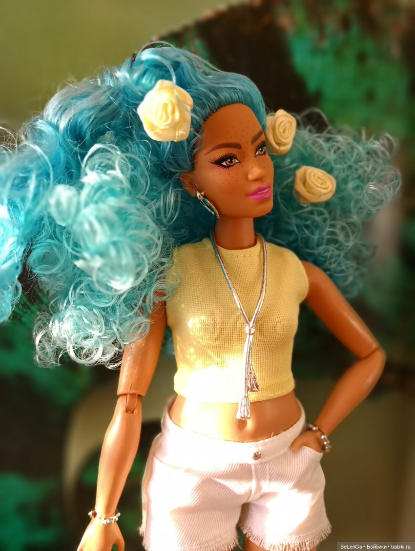 Девчонки выходят из тени. Топик-знакомство