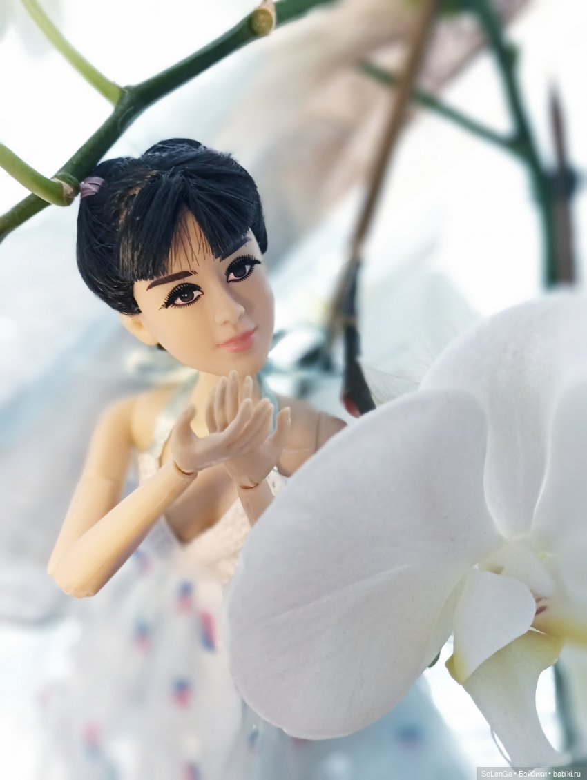 Новая девочка из Китая с великолепным шарнирным телом (фото 5)