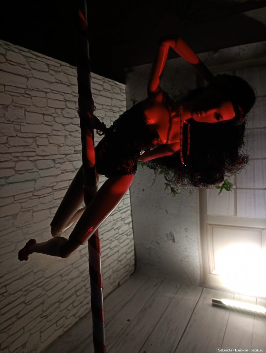 Танец на пилоне 18+, #kissmela body