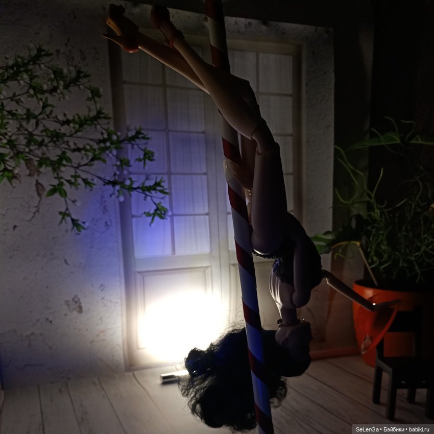 Танец на пилоне 18+, #kissmela body