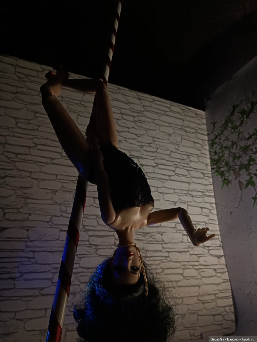 Танец на пилоне 18+, #kissmela body