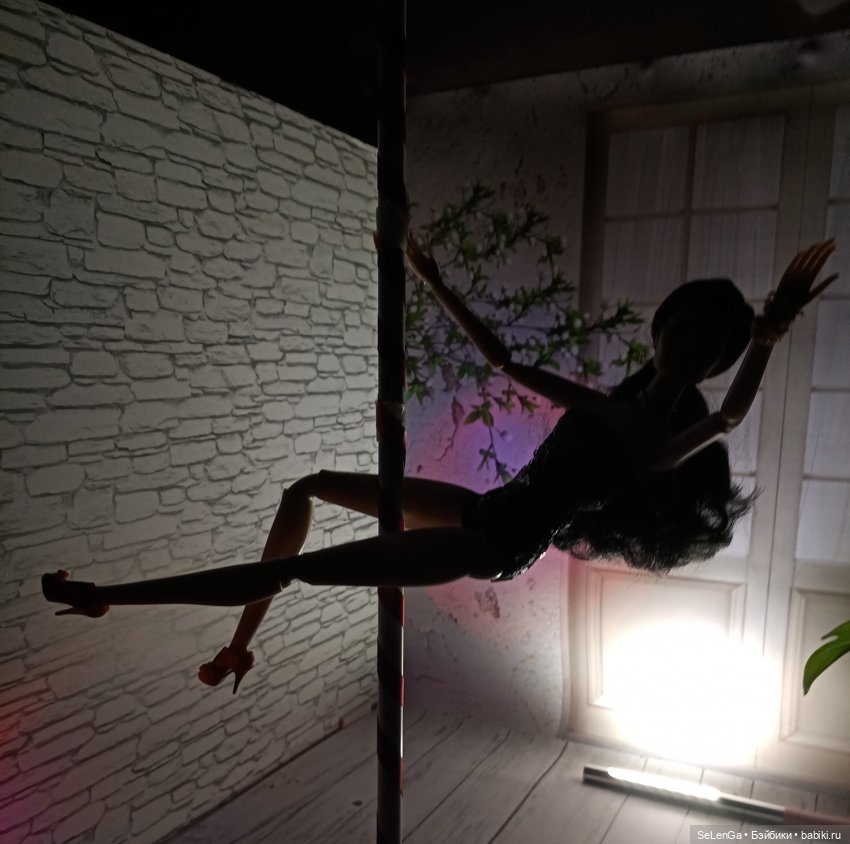 Танец на пилоне 18+, #kissmela body