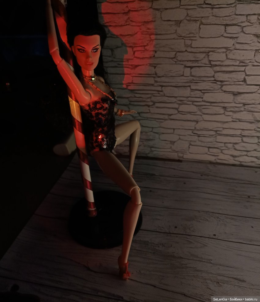 Танец на пилоне 18+, #kissmela body