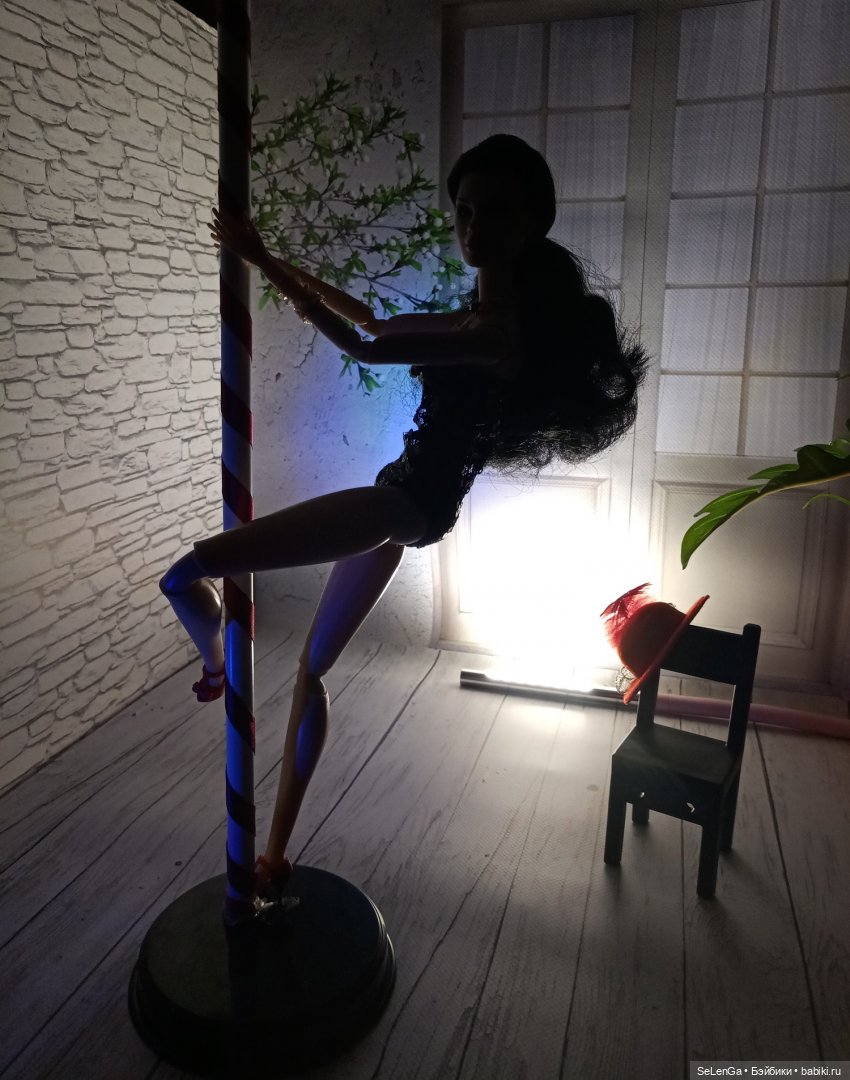 Танец на пилоне 18+, #kissmela body (фото 9)