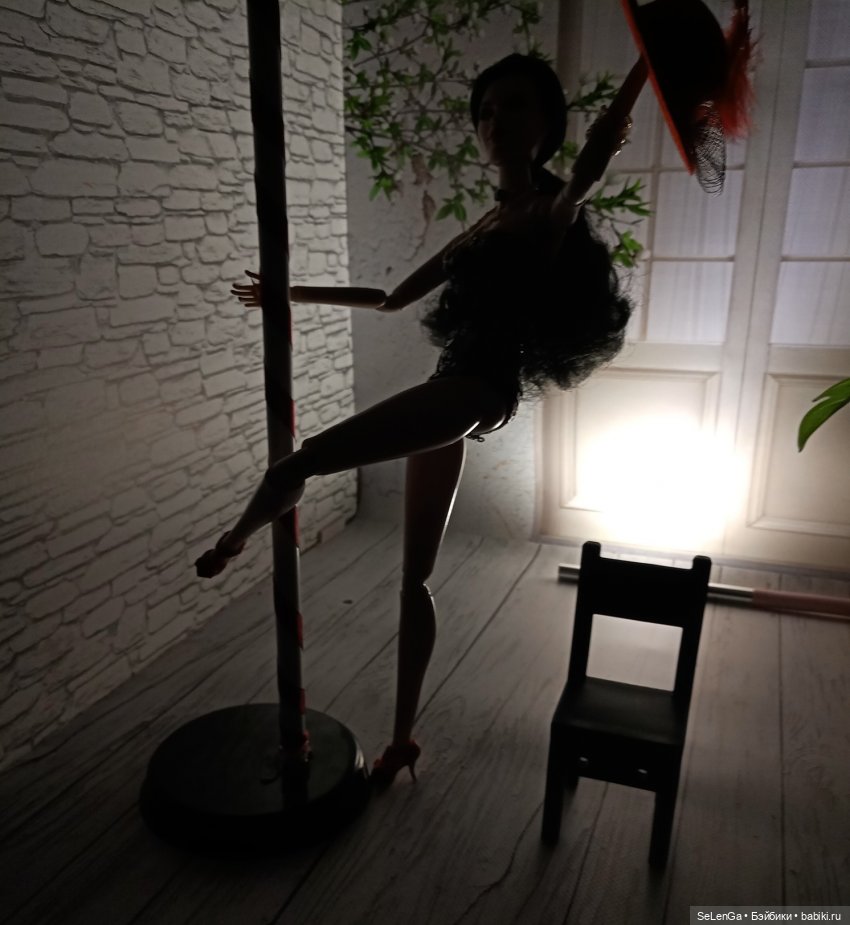 Танец на пилоне 18+, #kissmela body (фото 8)