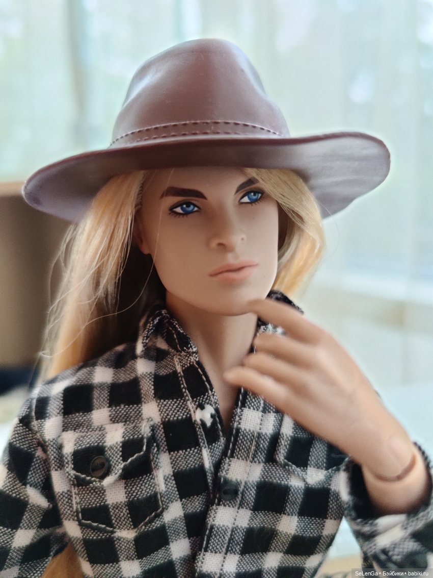 Где моя девушка — Куклы Barbie (Барби): Looks (фото 3)