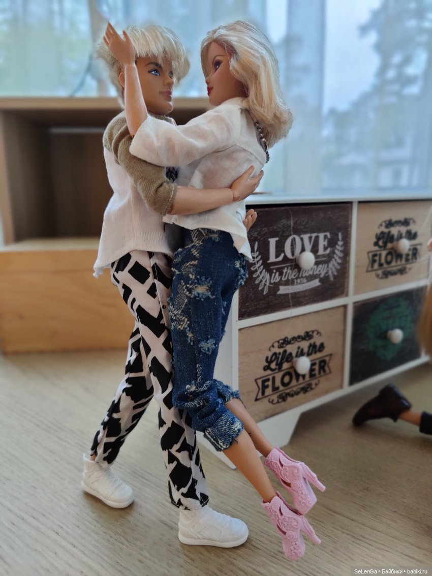 Где моя девушка — Куклы Barbie (Барби): Looks