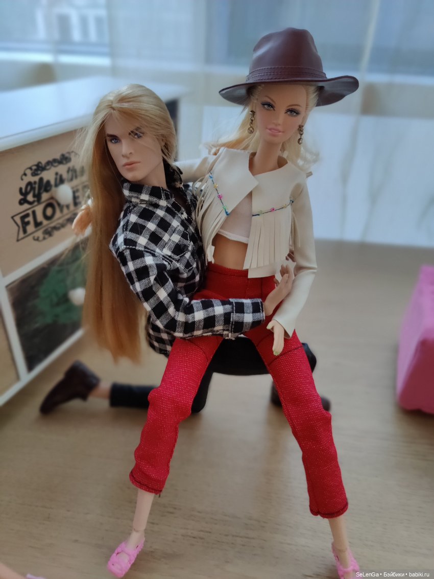 Где моя девушка — Куклы Barbie (Барби): Looks