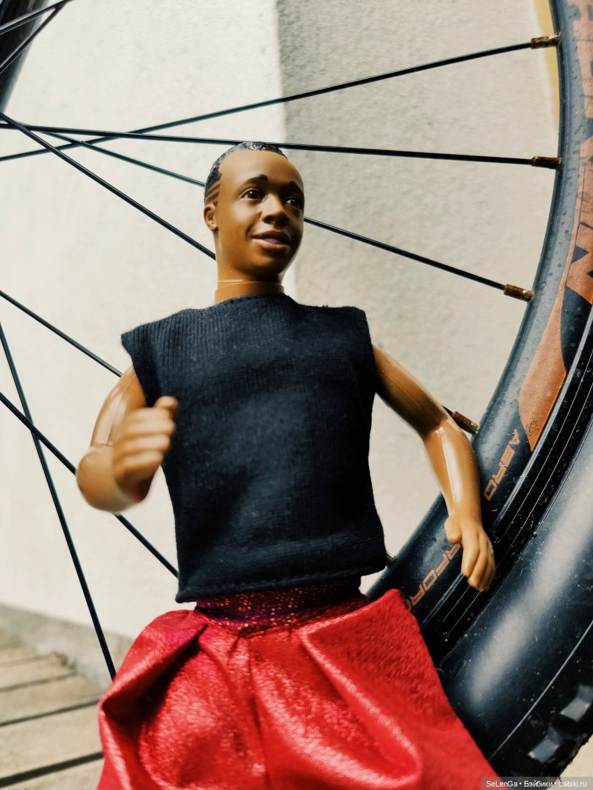 Мой новенький - Майк Хаммер, рэпер и диджей