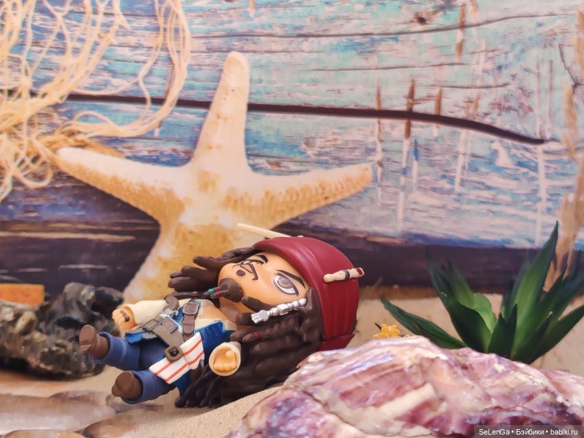 Джек Воробей. На далёких берегах