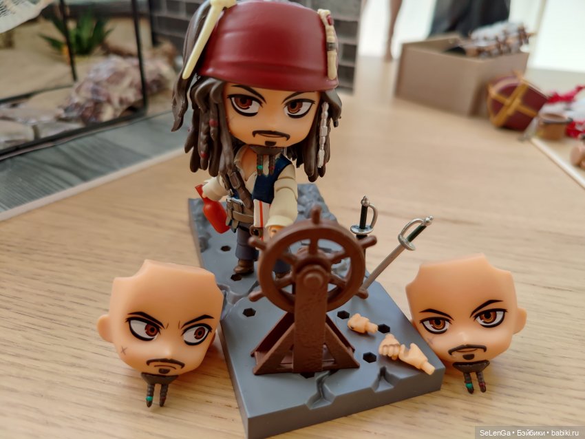 Джек Воробей. На далёких берегах