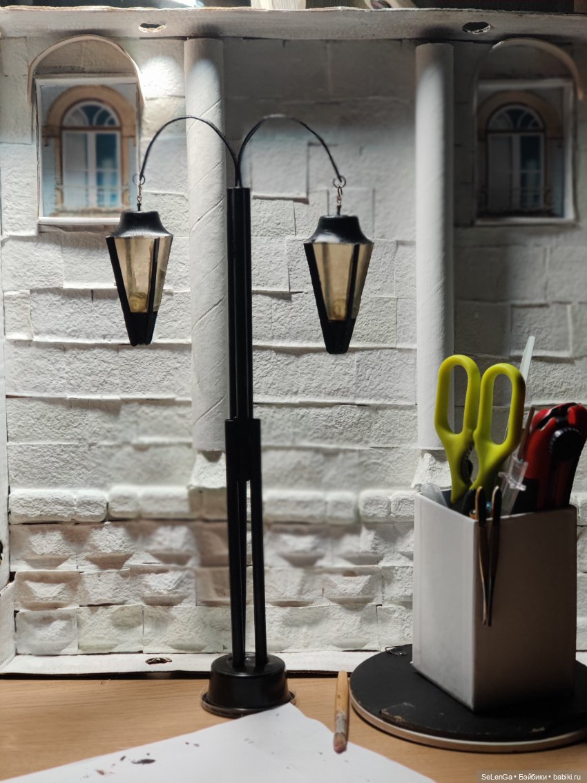 Закулисье АвгустФеста. Аптека, улица, фонарь к сцене из "Мастера и Маргариты"