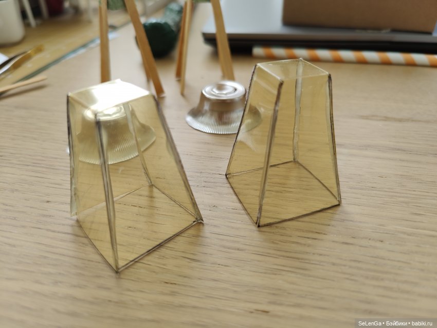 Закулисье АвгустФеста. Аптека, улица, фонарь к сцене из "Мастера и Маргариты"