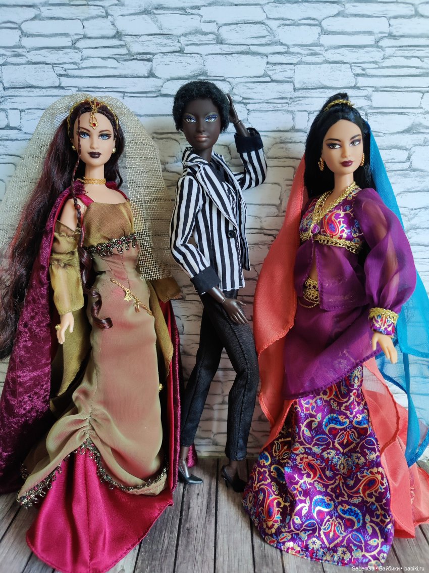 Закрома | Бэйбики Закрома — Куклы Barbie (Барби): Looks (фото 6)