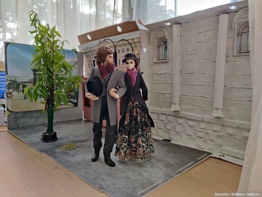 Закулисье АвгустФеста. Аптека, улица, фонарь к сцене из "Мастера и Маргариты"