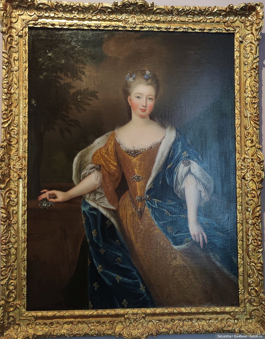 Нимфенбург: коллекция фарфоровых фигурок и музей карет (фото 10)