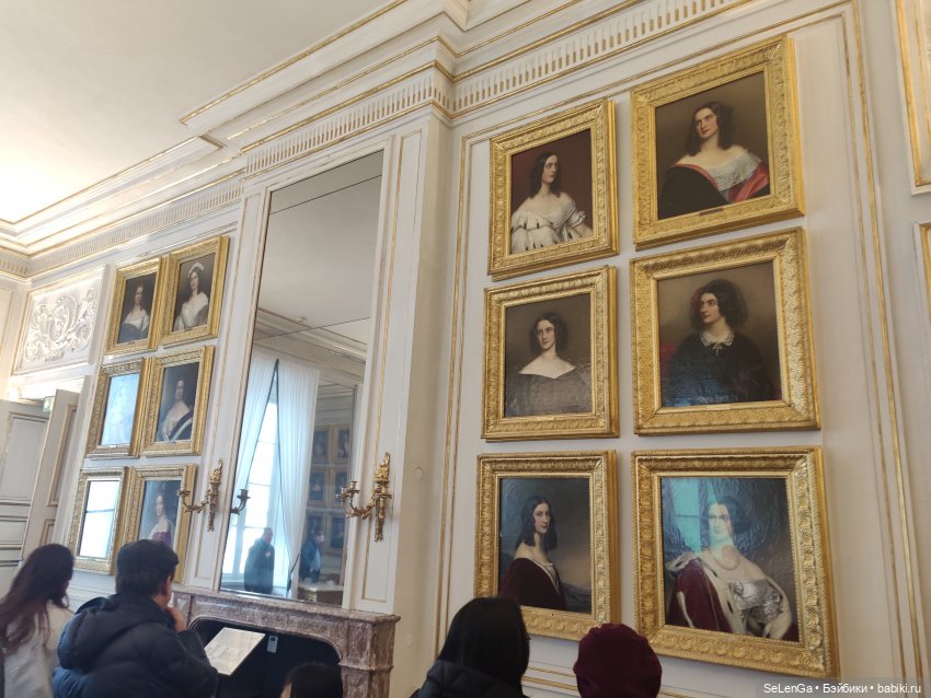 Нимфенбург: коллекция фарфоровых фигурок и музей карет (фото 5)