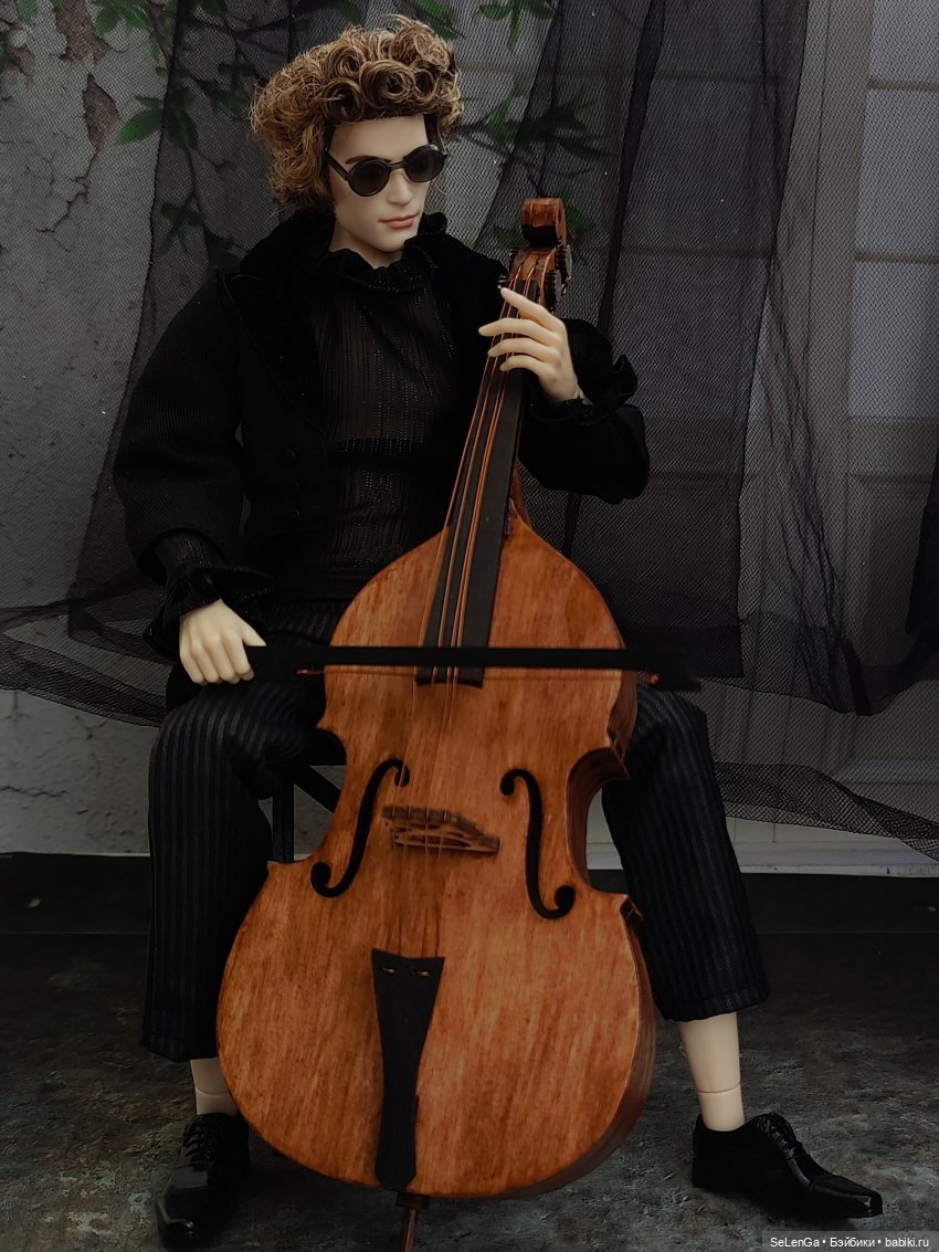 Слепой музыкант — Куклы Barbie (Барби): Looks